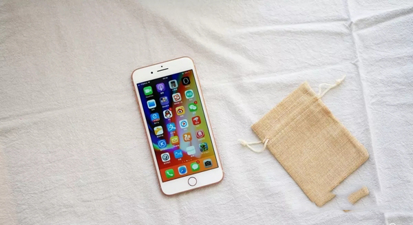 iPhone8��ô����ɾ����Ƭ��