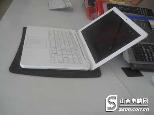 10Сʱ���� ƻ��MacBookʱ�����˰ױ�