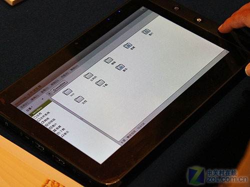 MeeGo手机现身MeeGo中国开发研讨会 MeeGo手机现身MeeGo中国开发研讨会