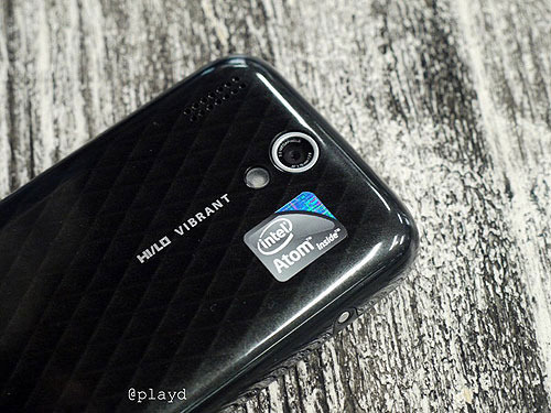 Intel将发力 MeeGo手机设备现身 Intel将发力 MeeGo手机设备现身