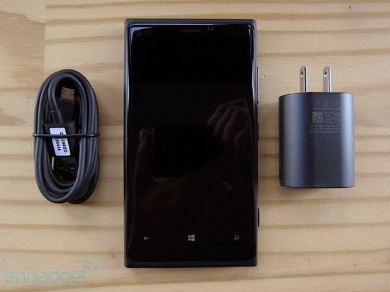 ŵ����Lumia920���۰濪��