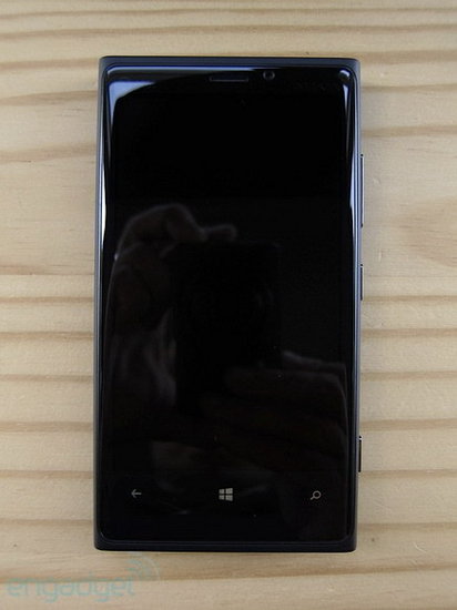 ŵ����Lumia920���۰濪��