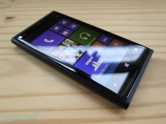 ŵ����Lumia920���۰濪��