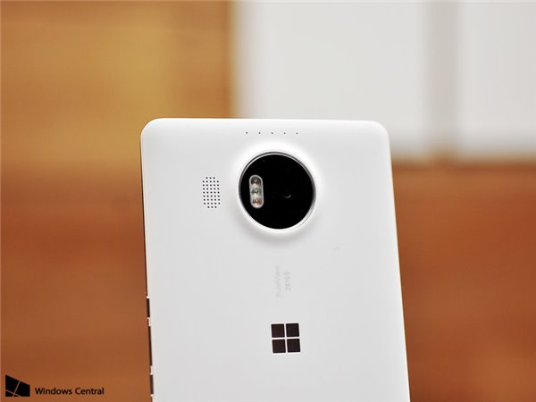 �����뿴Win10�콢Lumia950 XL�����������