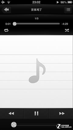 ��Phone�Ծ�:Windows Phone 8�Ա�iOS 6