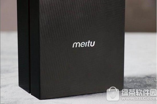 美图m8发布会直播地址 美图m8潮流派对发布会视频网址1