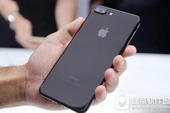 华为p10和iphone7哪个好 苹果iphone7和华为p10对比评测5