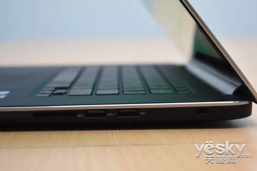水火交融!超极本中的工作站戴尔M3800评测