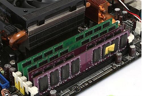 Win7�����ڴ治�㵼�µ��������ٶȷǳ�������ô��